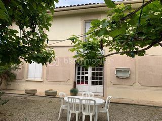  Maison � vendre 8 pi�ces 353 m�