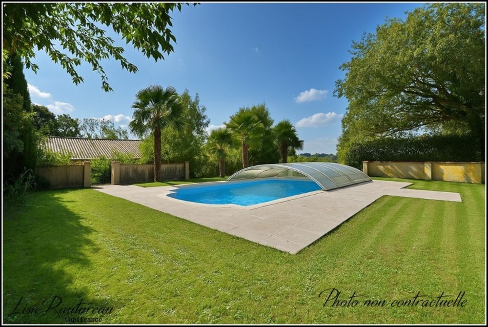 � vendre  Propri�t�/ch�teau Chavagnes-en-Paillers (85250)