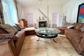  Maison � vendre 7 pi�ces 273 m�