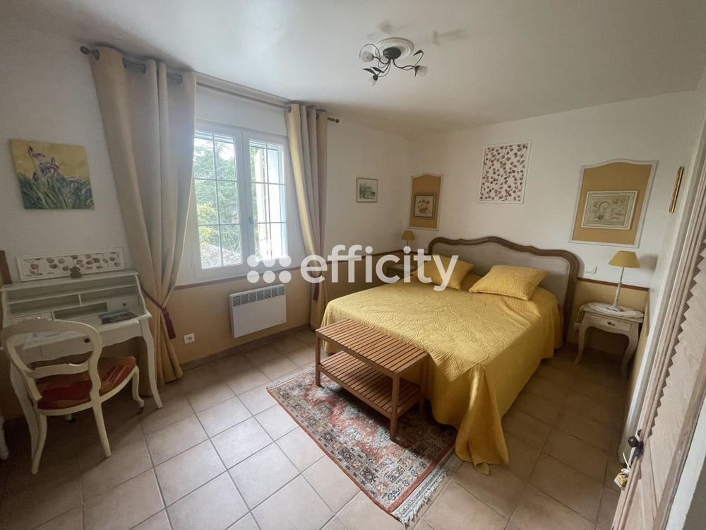 � vendre  Maison Roussillon (84220)