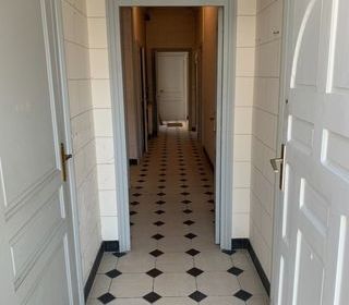  Maison � vendre 15 + pi�ces 650 m�