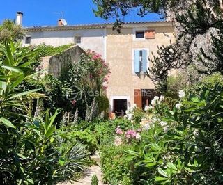  Maison � vendre 6 pi�ces 166 m�