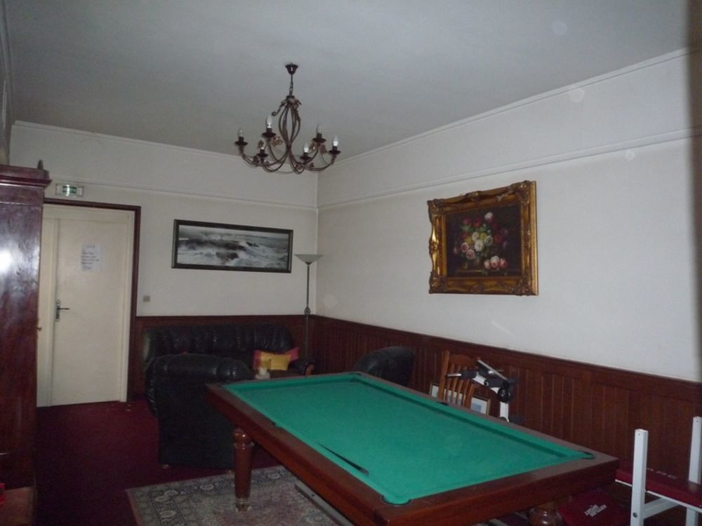 � vendre  Propri�t�/ch�teau S�zanne (51120)