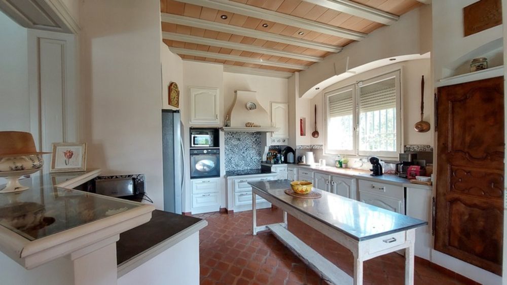 � vendre  Propri�t�/ch�teau Saint-R�my-de-Provence (13210)