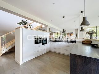  Maison � vendre 6 pi�ces 232 m�