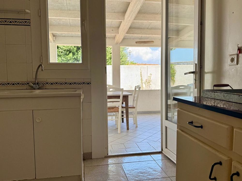 � vendre  Maison Loix (17111)