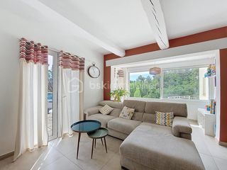  Villa � vendre 7 pi�ces 148 m�