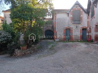  Immeuble � vendre 14 pi�ces 600 m�