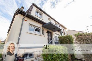  Maison � vendre 8 pi�ces 170 m�