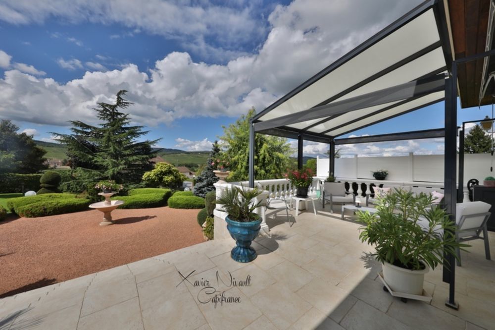 � vendre  Maison La Roche-Vineuse (71960)