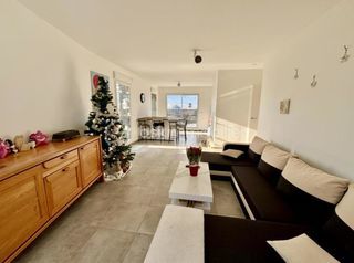  Appartement � vendre 5 pi�ces 94 m�