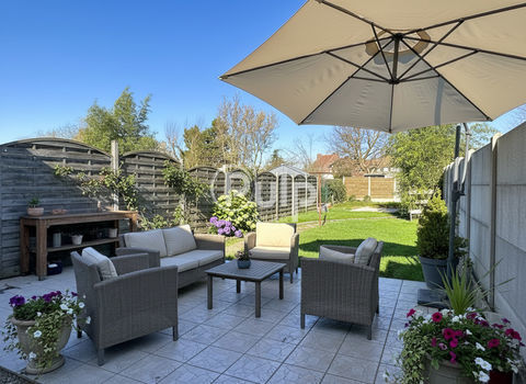   Une maison de famille pleine de charme � Lallaing... qui ne ressemble � aucune autre Maison - 7 pi�ce(s) - 119 m�