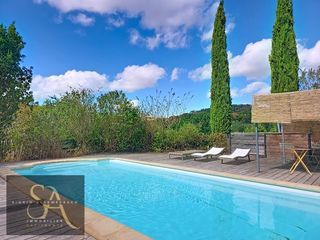  Propri�t�/ch�teau � vendre 12 pi�ces 339 m�