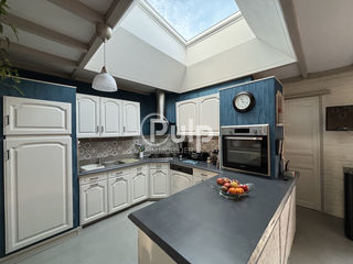  Maison � vendre 8 pi�ces 227 m�