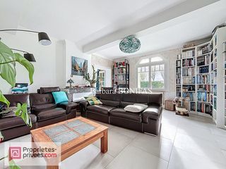  Maison � vendre 8 pi�ces 200 m�