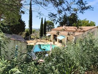  Villa � vendre 6 pi�ces 150 m�