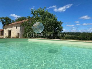  Propri�t�/ch�teau � vendre 12 pi�ces 337 m�