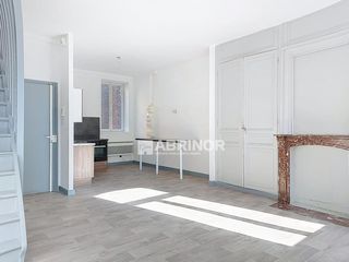  Immeuble � vendre 5 pi�ces 101 m�