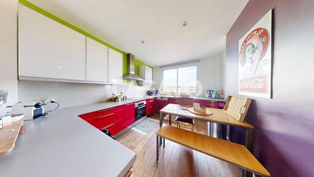 � vendre  Appartement Marseille 6