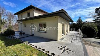  Maison � vendre 6 pi�ces 196 m�