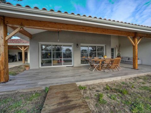   Maison 2016, 5 pi�ces avec piscine � Vieux-Boucau Maison - 5 pi�ce(s) - 146 m�