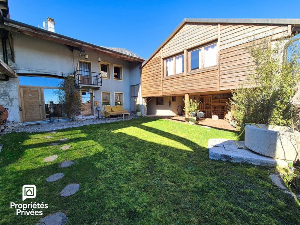 � vendre  Maison Collonges (01550)