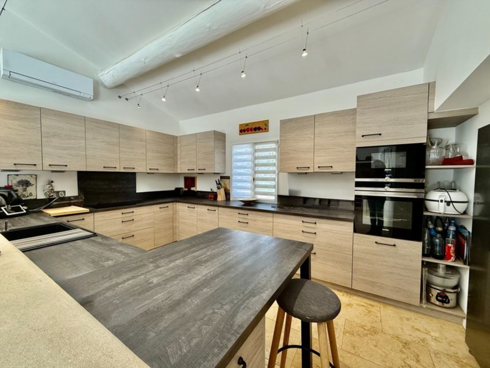 � vendre  Maison Roussillon (84220)