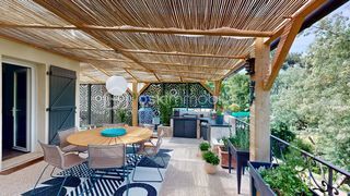  Maison � vendre 8 pi�ces 213 m�