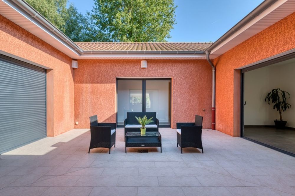 � vendre  Villa Saint-Jean-de-Thurigneux (01390)