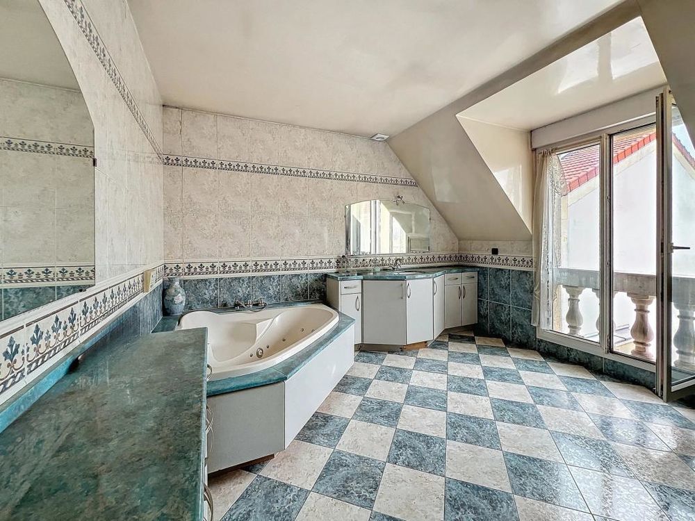 � vendre  Maison Romainville (93230)