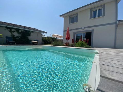   Maison r�cente de 4 chambres avec jardin, piscine et garage, Tresses 130 m2 Maison - 5 pi�ce(s) - 130 m�