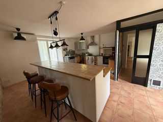  Propri�t�/ch�teau � vendre 10 pi�ces 245 m�