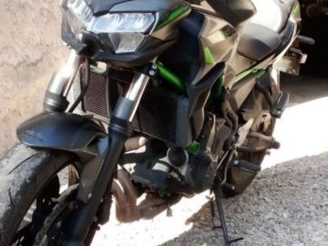 Moto KAWASAKI 2024 occasion Plan D Orgon 13750