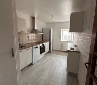  Immeuble � vendre 10 pi�ces 253 m�