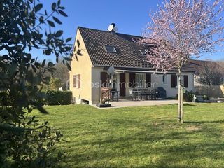  Maison � vendre 8 pi�ces 140 m�