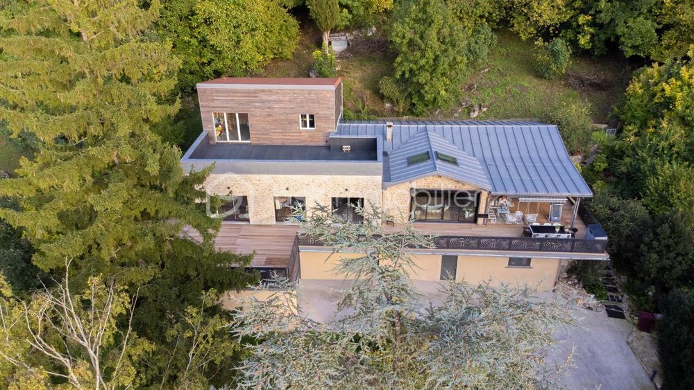 � vendre  Propri�t�/ch�teau Chessy (77700)