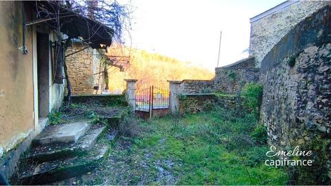   Charmante maison de hameau � restaurer et grange Maison - 3 pi�ce(s) - 103 m�