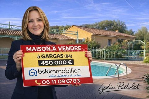   Maison de plain-pied avec piscine, jardin enti�rement cl�tur� avec vue d�gag�e sur les monts du Luberon Maison - 7 pi�ce(s) - 150 m�