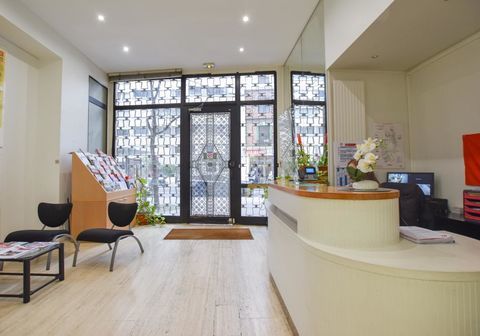 A louer bureaux 22884 75018 Paris