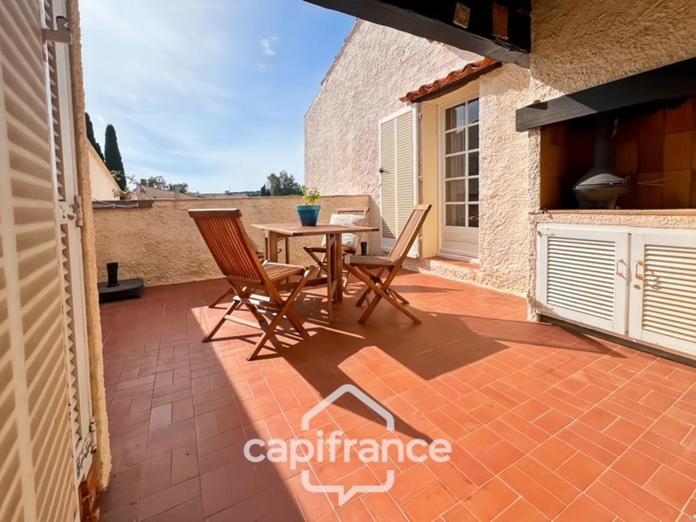 � vendre  Appartement Porquerolles (83400)