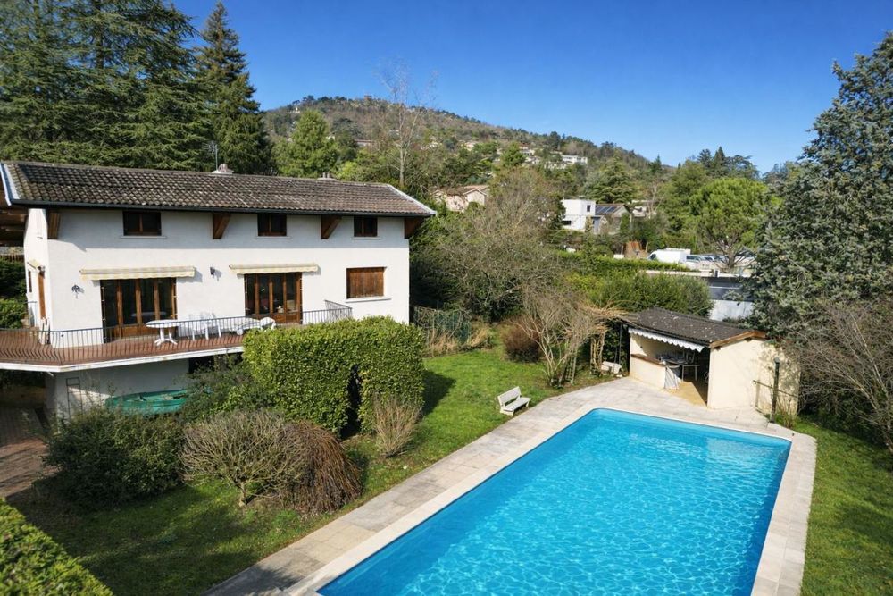 � vendre  Maison Saint-Cyr-au-Mont-d'Or (69450)