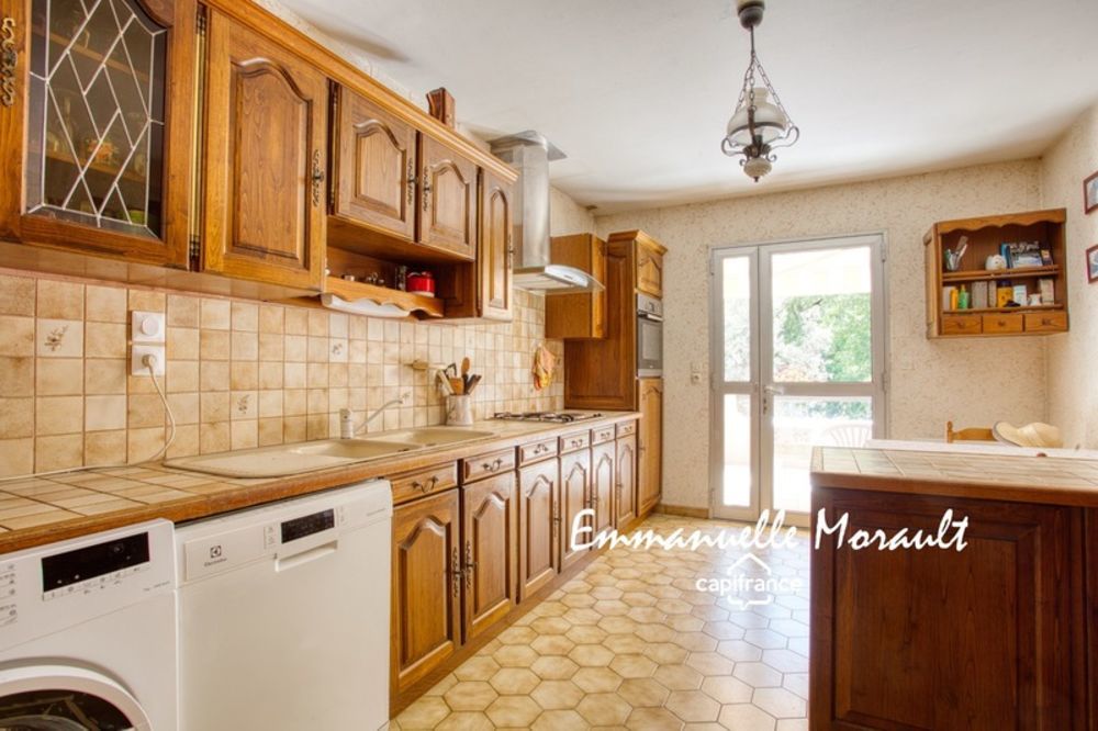 � vendre  Villa Bagnols-en-For�t (83600)