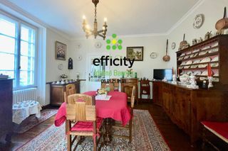  Maison � vendre 6 pi�ces 220 m�