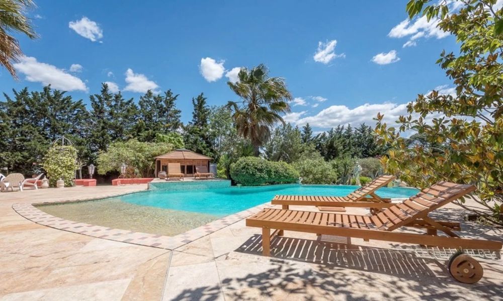 � vendre  Maison Aigues-Mortes (30220)