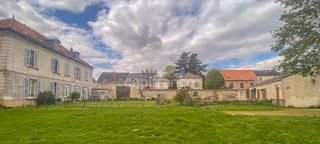  Propri�t�/ch�teau � vendre 15 + pi�ces 600 m�