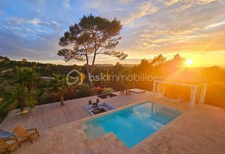  Maison � vendre 4 pi�ces 170 m�