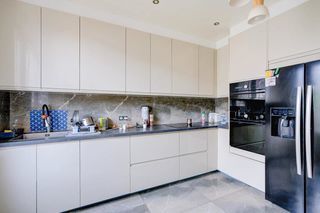  Maison � vendre 5 pi�ces 150 m�