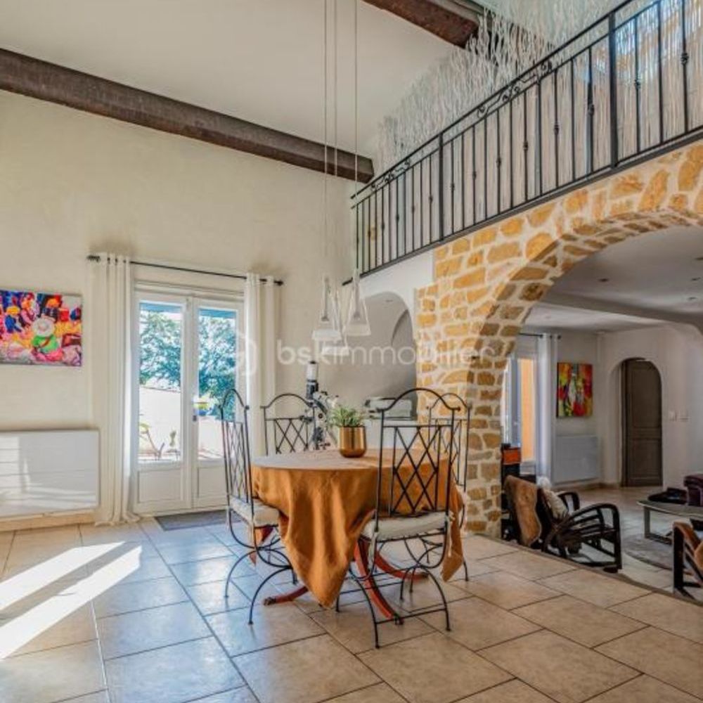 � vendre  Villa Taradeau (83460)