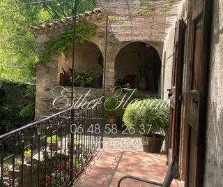  Propri�t�/ch�teau � vendre 7 pi�ces 250 m�