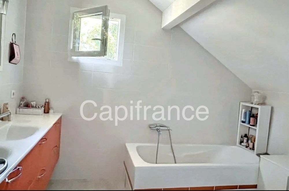 � vendre  Maison Saint-Martin-Bellevue (74370)